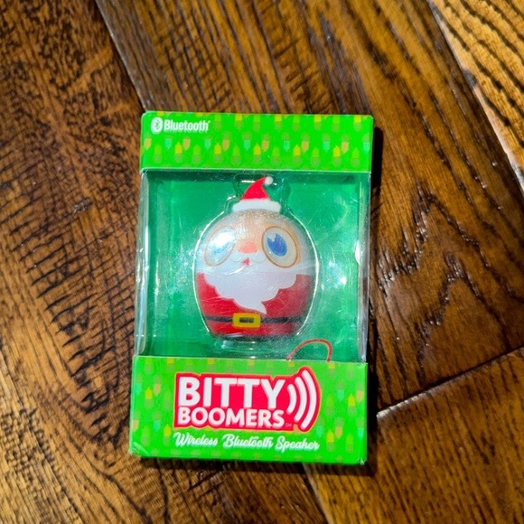 NWT BLUETOOTH BITTY BOOMER Wireless Bluetooth Speaker - Picture 1 of 4